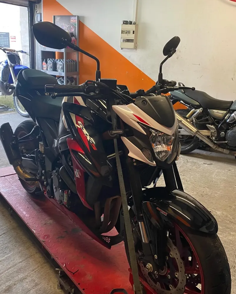 Entretien moto à Sizun